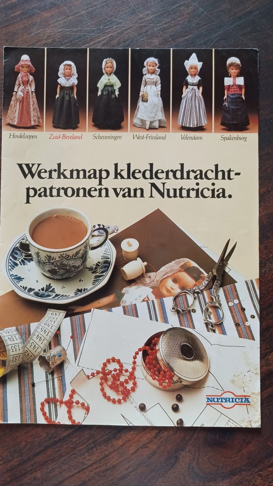 Klederdrachtpatronen pop, Zuid Beveland, Ophalen of Verzenden, Zo goed als nieuw, Vrouw, Overige merken