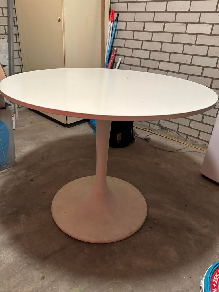 DOCKSTA Witte ronde eettafel IKEA, Huis en Inrichting, Tafels | Eettafels, Ophalen, Kunststof, Gebruikt, 100 tot 150 cm