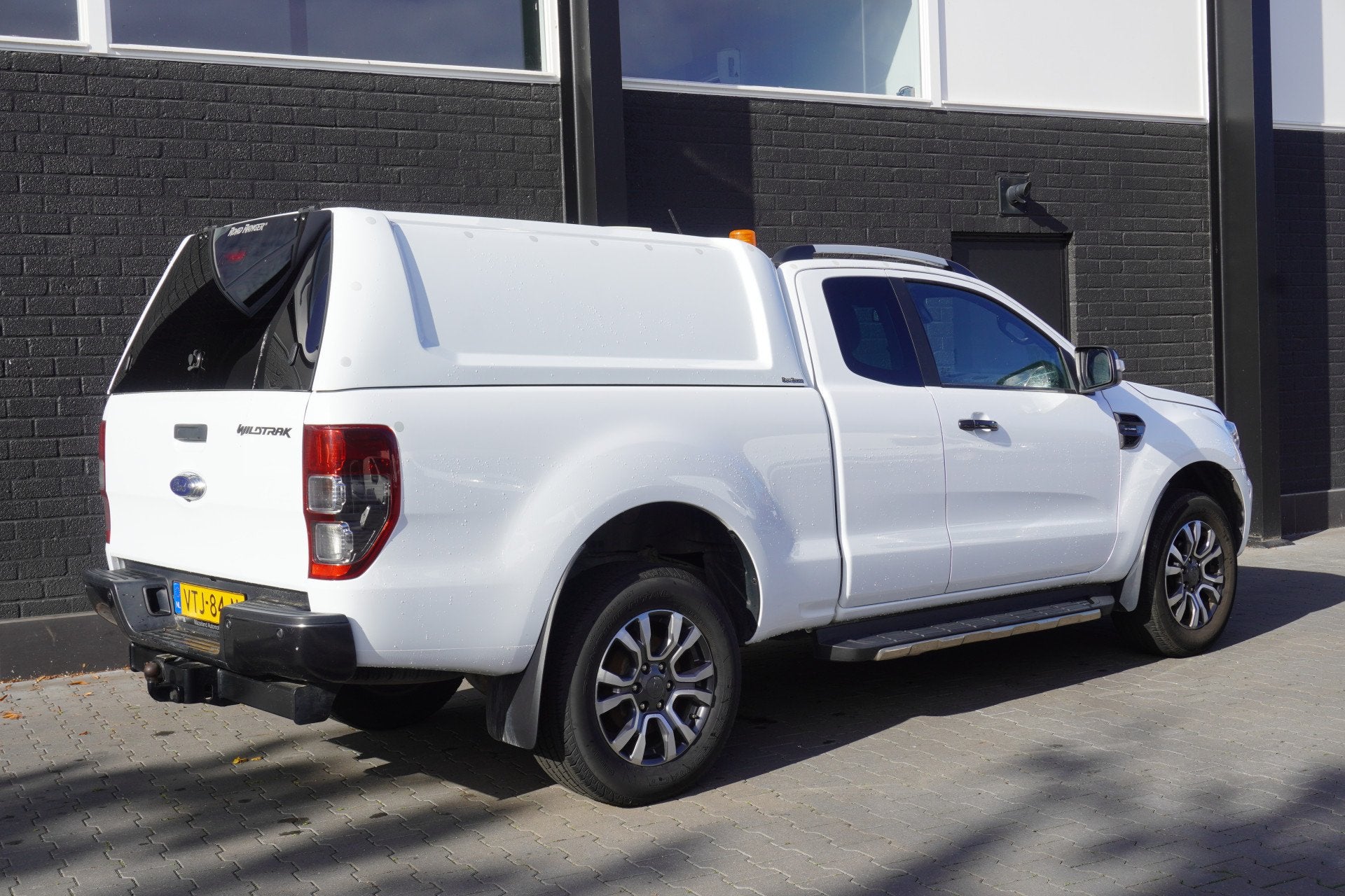 Ford Ranger 2.0 EcoBlue 213PK AUT. 4X4 3.500KG Wildtrak Supe, Auto's, Automaat, Dealer onderhouden, Stof, Gebruikt