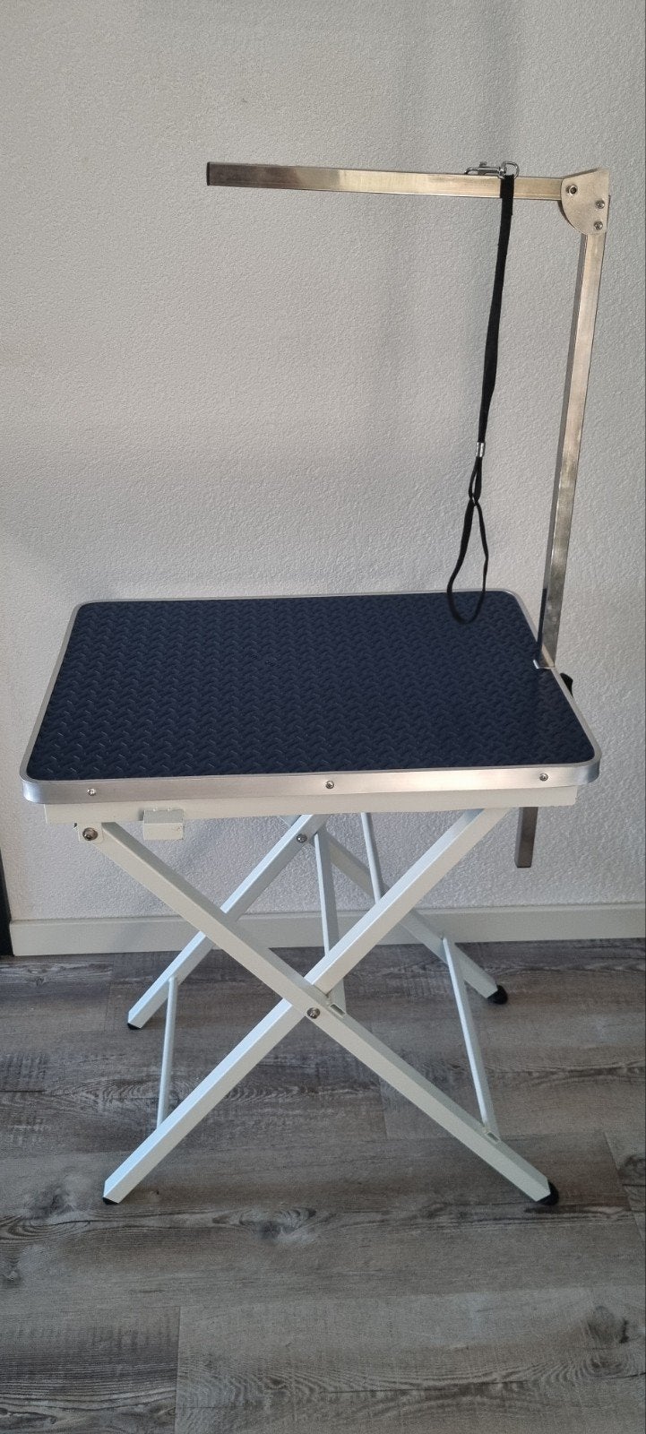 trimtafel, Ophalen, Zo goed als nieuw