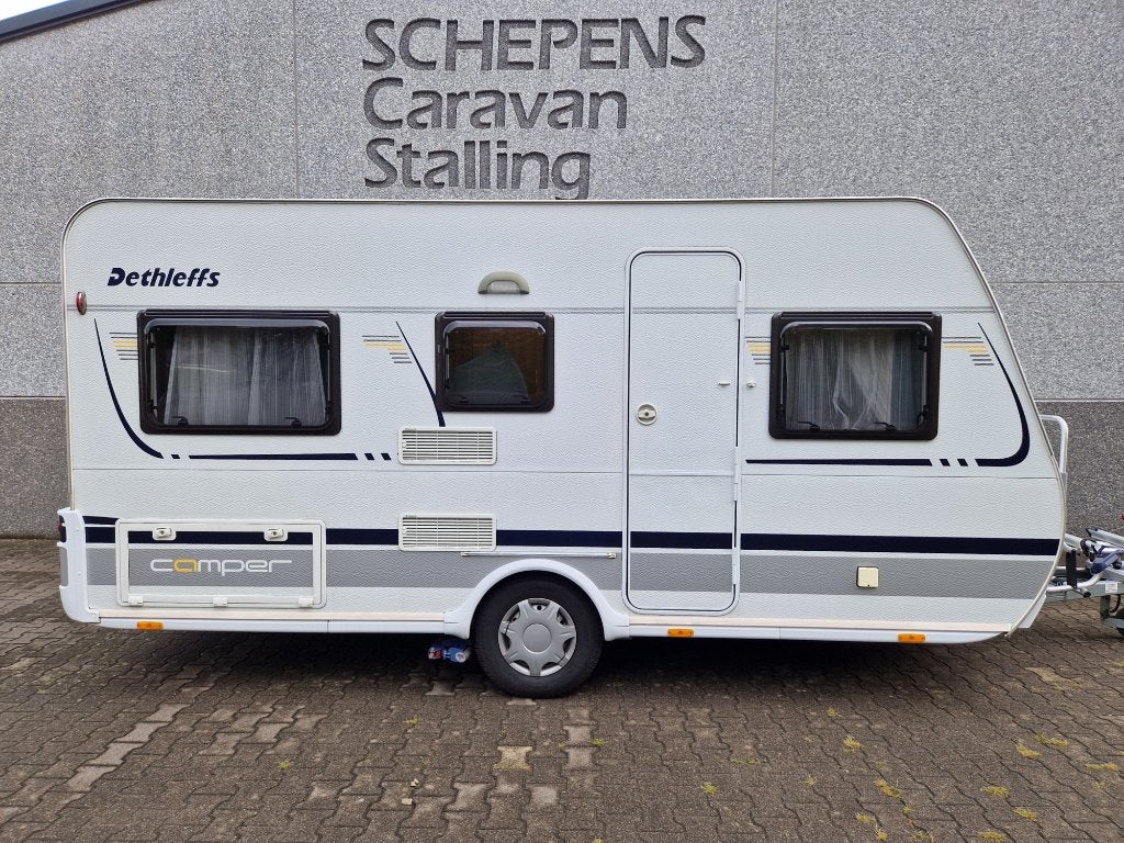 Dethleffs Camper 430 DB  incl. mover en voortent, Caravans en Kamperen, Caravans, Rondzit, Bedrijf, Dwarsbed, Tot en met 4