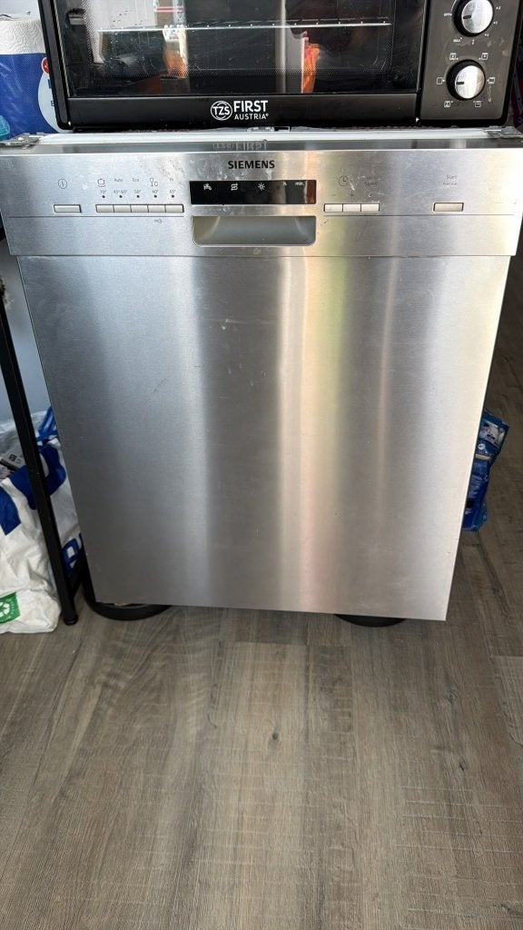 Afwasmachine gratis ophalen per 08/10-2026 merk siemen vss, Ophalen, Gebruikt, Inbouw, 14 tot 18 liter