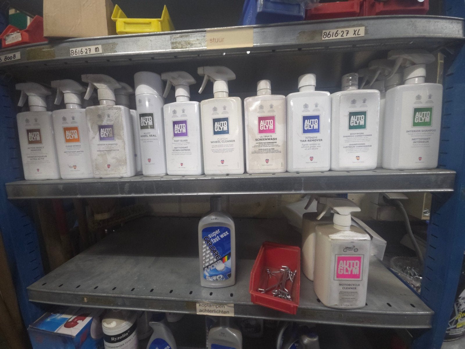 circa 5 bussen poetsmiddelen autoglym enz enz, Ophalen of Verzenden