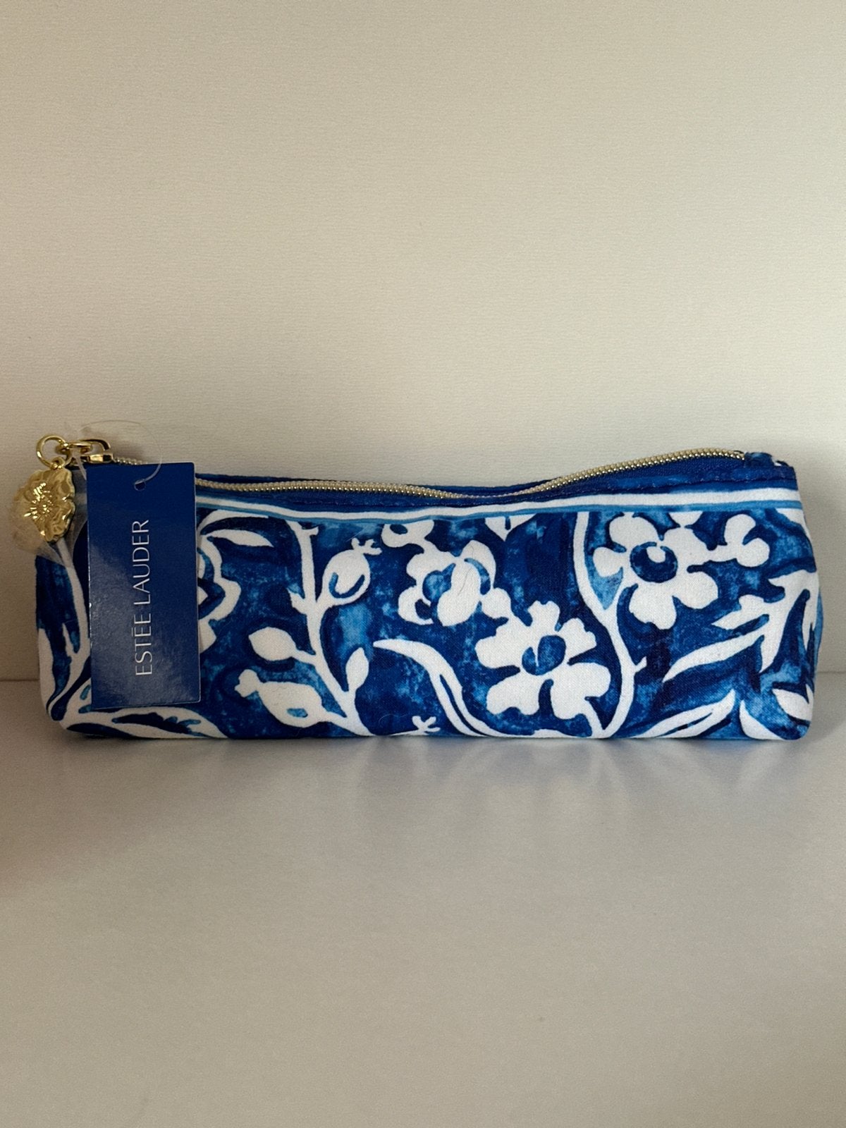 Estee Lauder Etui/Toilettas, Sieraden, Tassen en Uiterlijk, Toilettassen, Ophalen of Verzenden, Zo goed als nieuw, Rood, Dame