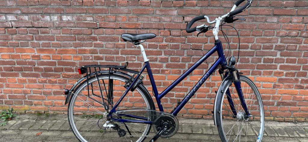 Stevens damesfiets - Comfortabel en betrouwbaar, Fietsen en Brommers, Fietsen | Dames | Damesfietsen, Gebruikt, Velgrem, Versnellingen