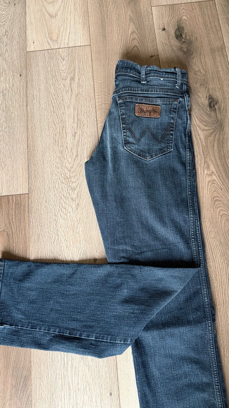Wrangler dames jeans 30/32 - Perfecte staat, Ophalen of Verzenden, Zo goed als nieuw, Blauw, W30 - W32 (confectie 38/40)