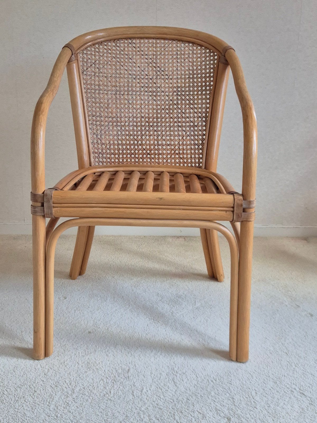 Set van 2 rotan stoelen met armleuningen, Antiek en Kunst, Ophalen