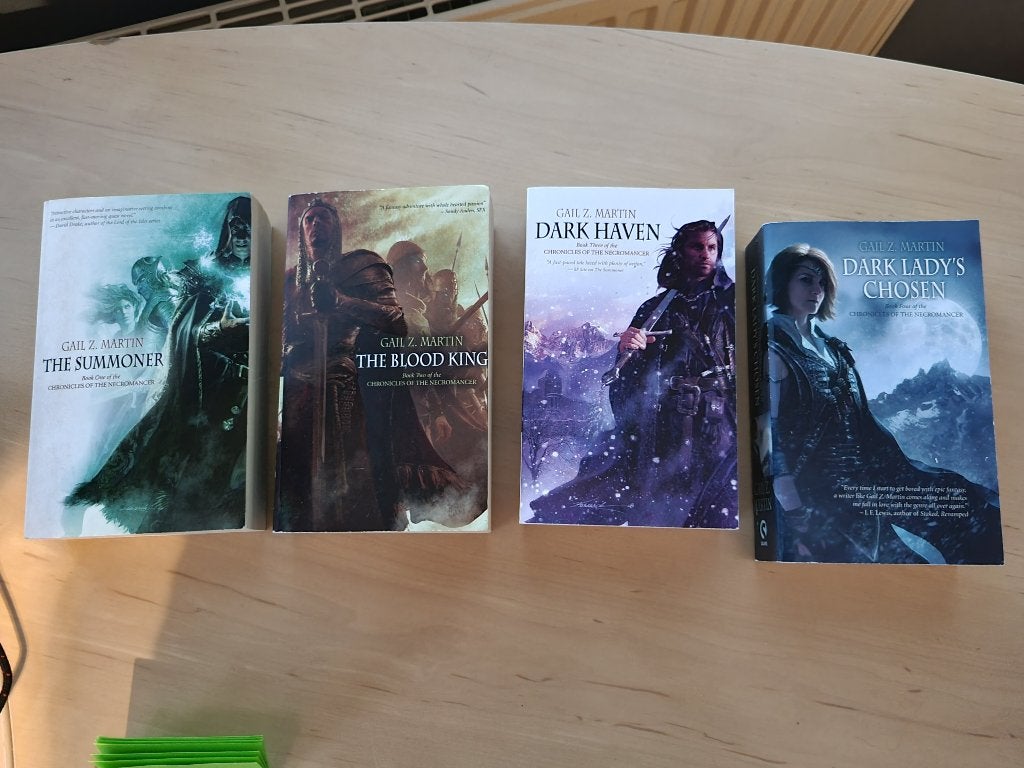Fantasy boeken Engels, Boeken, Ophalen of Verzenden, Zo goed als nieuw