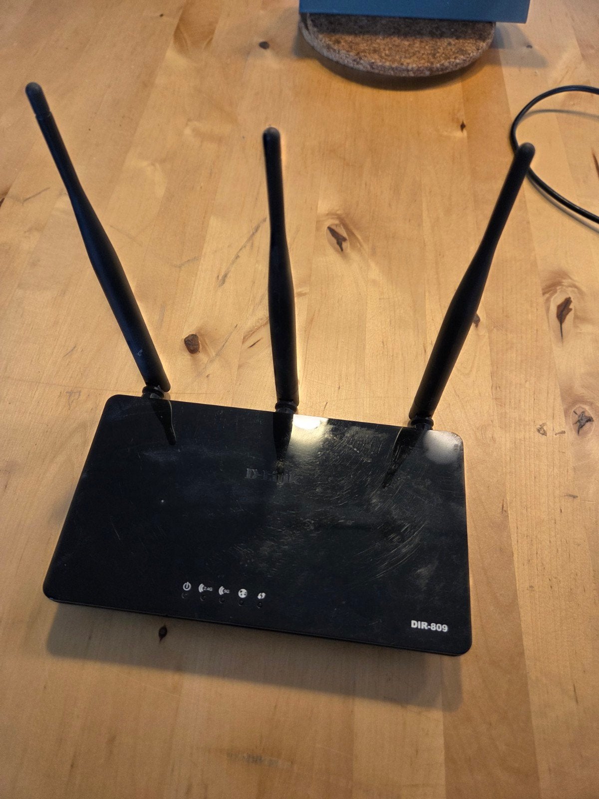 D-Link DIR-809 Router - Snelle en Betrouwbare Wifi, Ophalen, Gebruikt, Router, D-Link