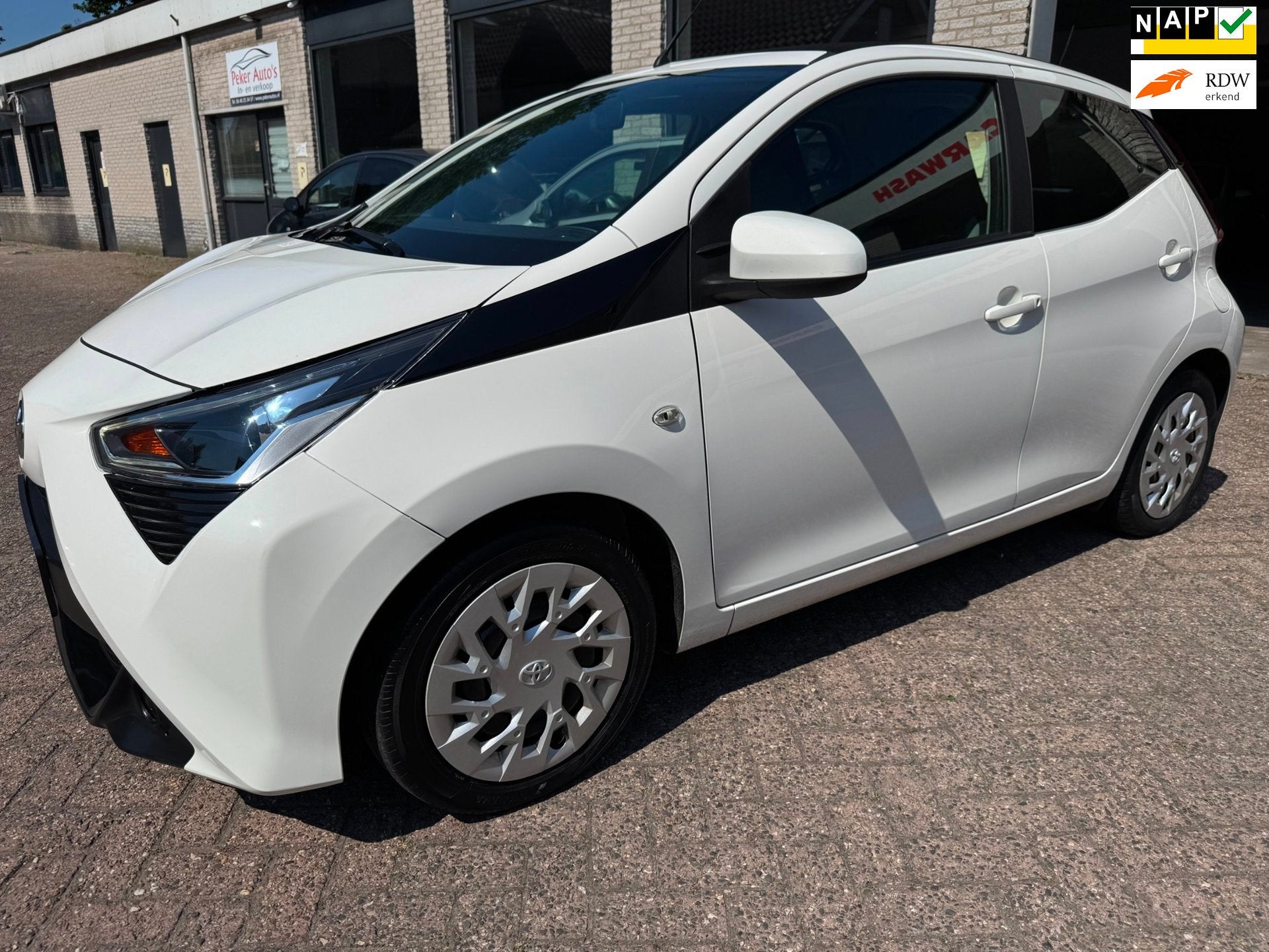 Toyota Aygo 1.0 VVT-i x-play AIRCO CABRIODAK ORG 62983 KM NA, Auto's, Toyota, Bedrijf, Te koop, Aygo, ABS, Achteruitrijcamera