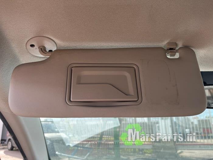 Zonneklep van een Chevrolet Aveo, Gebruikt, -, Ophalen of Verzenden, -