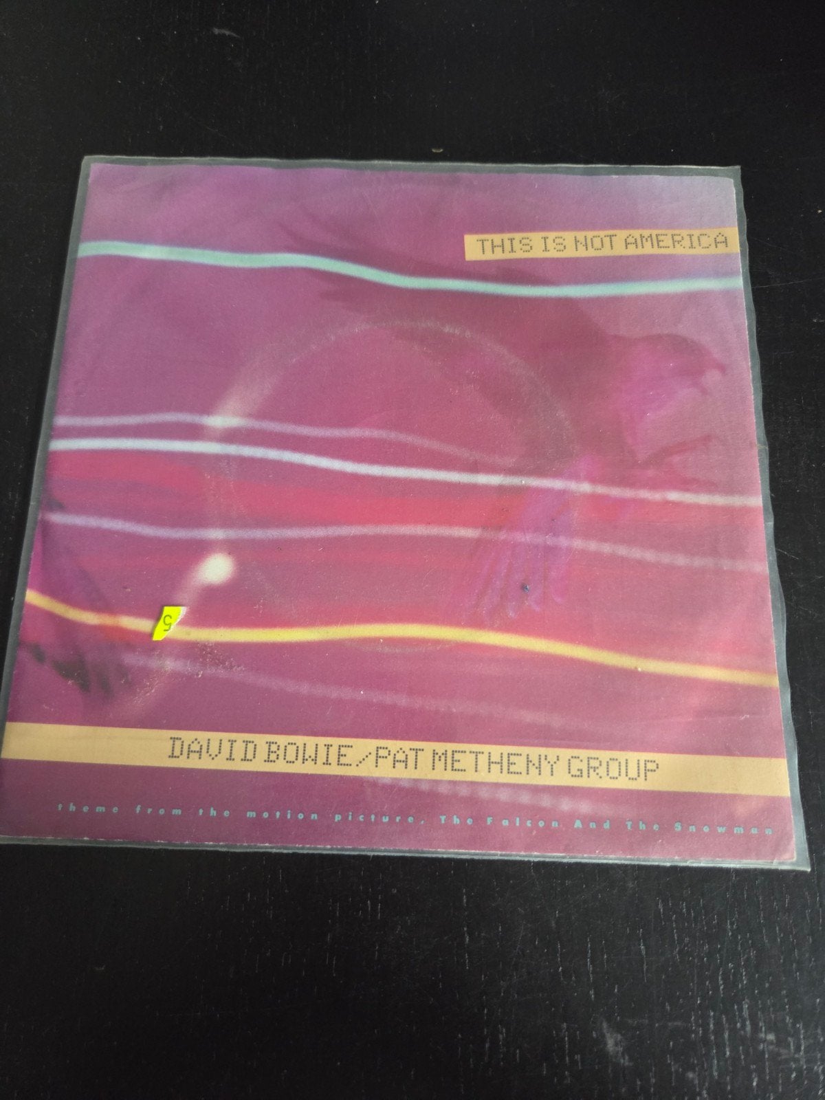 David Bowie -This Is Not America 7 inch vinyl single z.g.a.n, 7 inch, Ophalen of Verzenden, Zo goed als nieuw, Pop