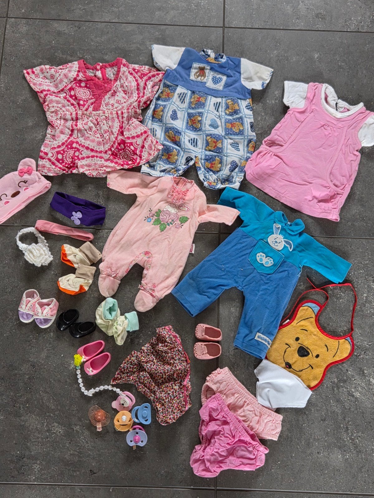 set poppenkleertjes, Ophalen of Verzenden, Gebruikt, Babypop