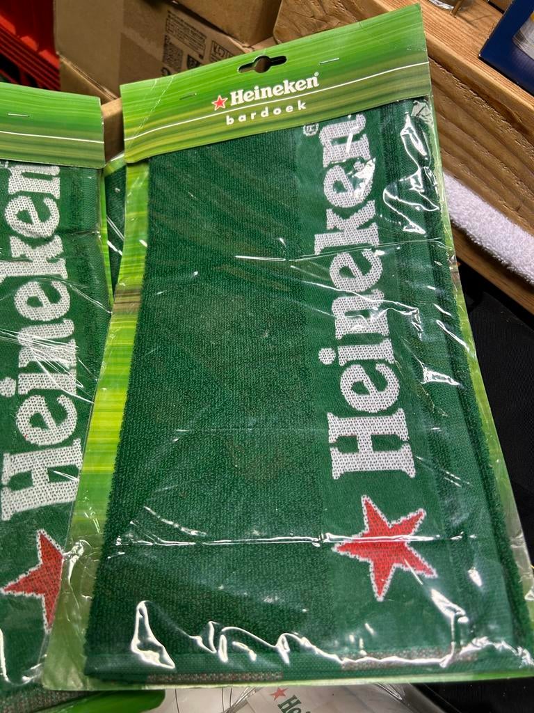 2x Heineken barmat bardoek nieuw in verpakking, Verzamelen, Biermerken, Ophalen, Zo goed als nieuw, Heineken