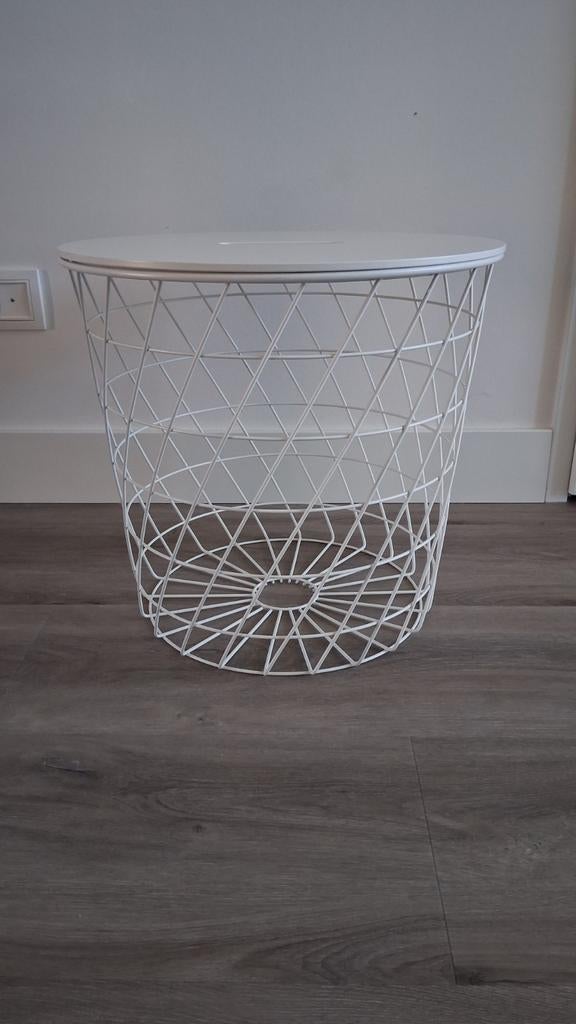 Z.g.a.n. Ikea Kvistbro draadmand € 20, Huis en Inrichting, Woonaccessoires | Schalen en Manden, Ophalen, Overige materialen, Mand