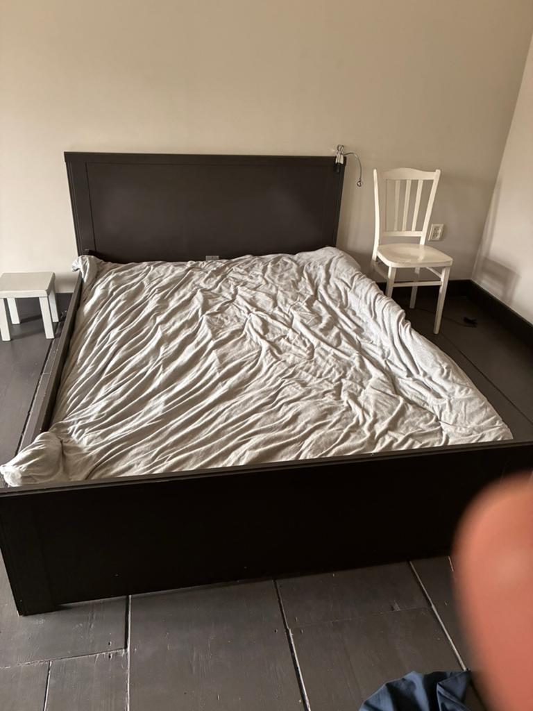 Gratis Tweepersoonsbed zwart 140x200 cm, Ophalen, Gebruikt, Bruin, Tweepersoons