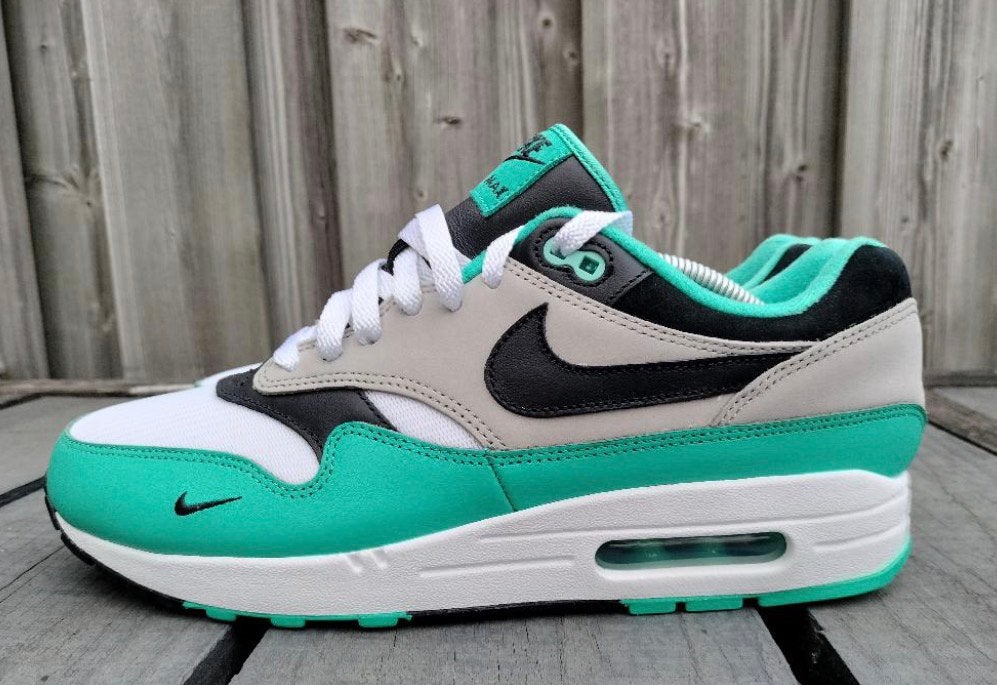 Nike air Max 1 nby 45, Ophalen of Verzenden, Zo goed als nieuw, Hardloopschoenen, Nike