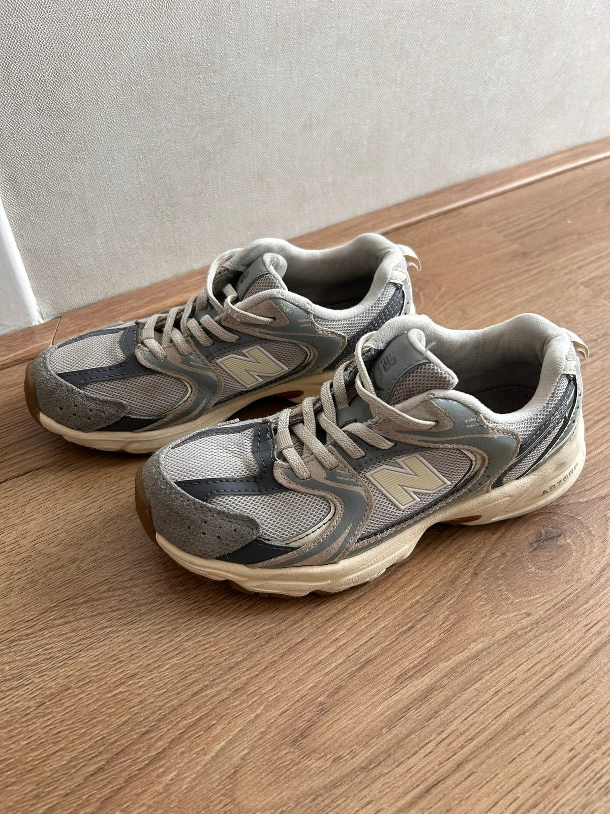 New Balance maat 32, Ophalen of Verzenden, Zo goed als nieuw, Jongen of Meisje, Schoenen