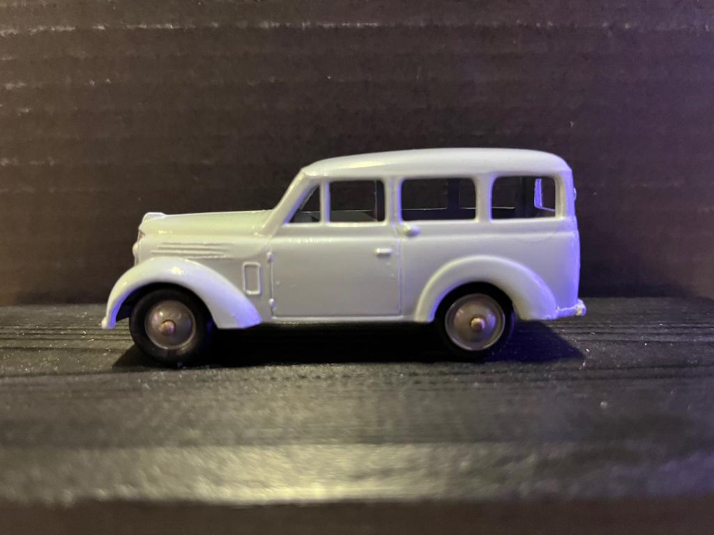 CIJ Models Renault Dauphinoise, Hobby en Vrije tijd, Modelauto's | 1:43, Zo goed als nieuw, Auto, Overige merken, Ophalen of Verzenden