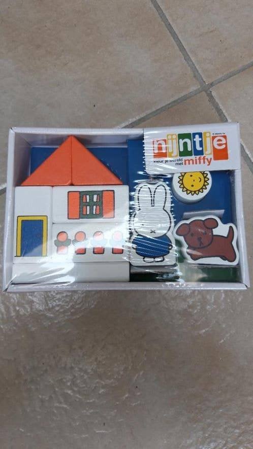 Nijntje speelgoed plus boxkleed, Ophalen, Nieuw, Overige typen