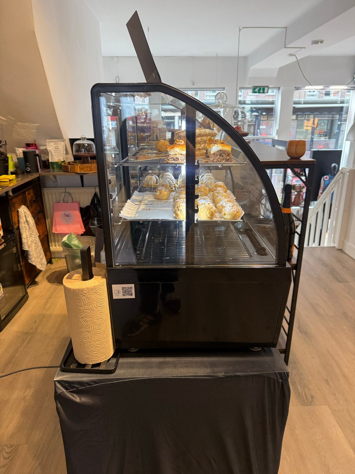 METRO Professional gekoelde gebaksvitrine / koelvitrine, Ophalen of Verzenden, Makrot, Info@ninashandworkboutique.com, 1053DT