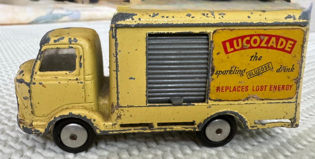 Corky Toys Commer bestelauto, Ophalen of Verzenden, Gebruikt, Bus of Vrachtwagen, Corgi
