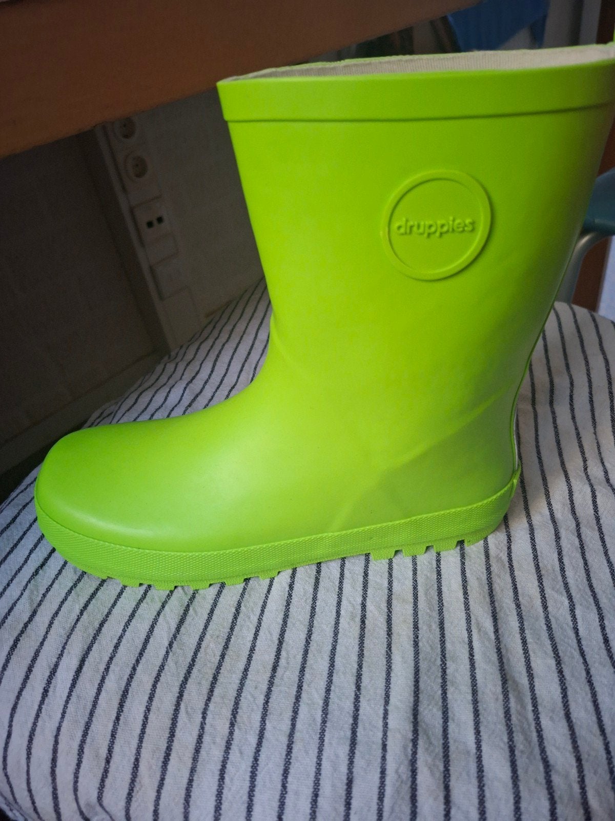 Neon Groene Rubberen Laarzen Maat 37 - Zo goed als nieuw, Druppies, Ophalen of Verzenden, Groen, Regenlaarzen