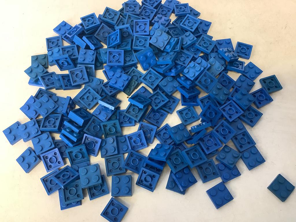 Lego plaat 2x2 blauw, Ophalen of Verzenden, Gebruikt, Losse stenen, Lego