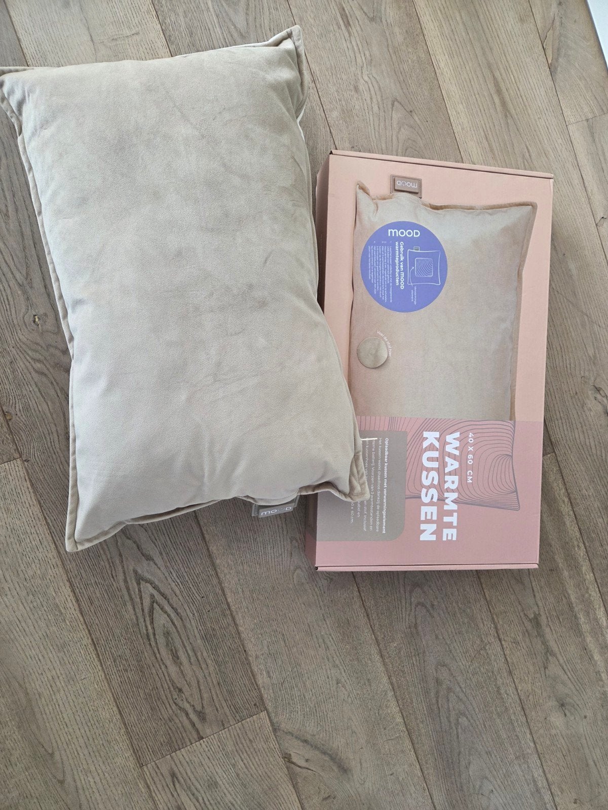 MOOD warmtekussen 40 x 60 cm beige, Huis en Inrichting, Woonaccessoires | Kussens, Wasbaar, Overige merken, Beige, Ophalen of Verzenden