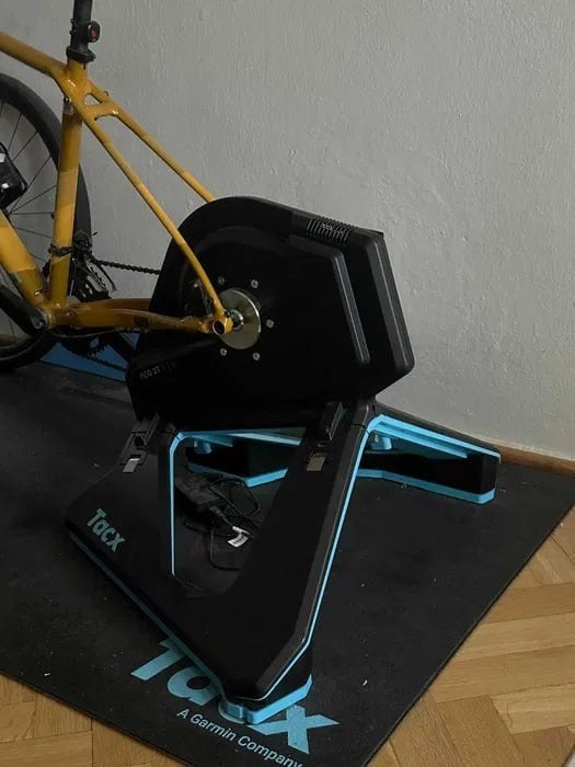 Tacx Neo 2T Smart Trainer + Neo Motion Plates, Ophalen of Verzenden, Zo goed als nieuw, Overige typen