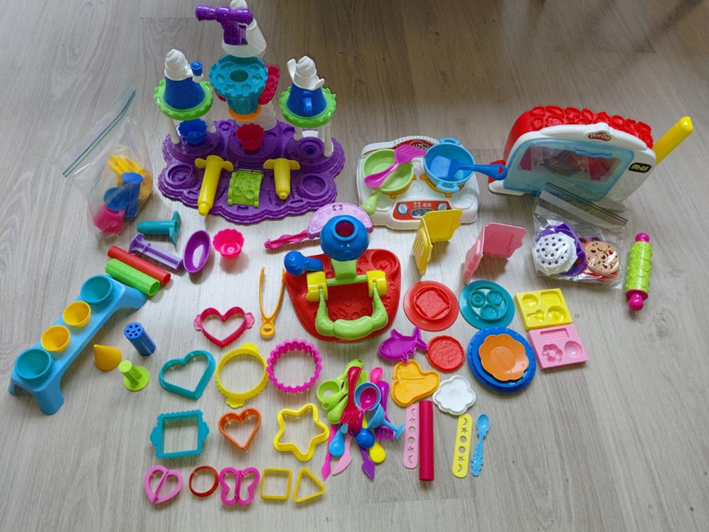 Grote Play-Doh set met oven, ijsmachine en veel accessoires, Kinderen en Baby's, Ophalen of Verzenden, Gebruikt, Jongen of Meisje