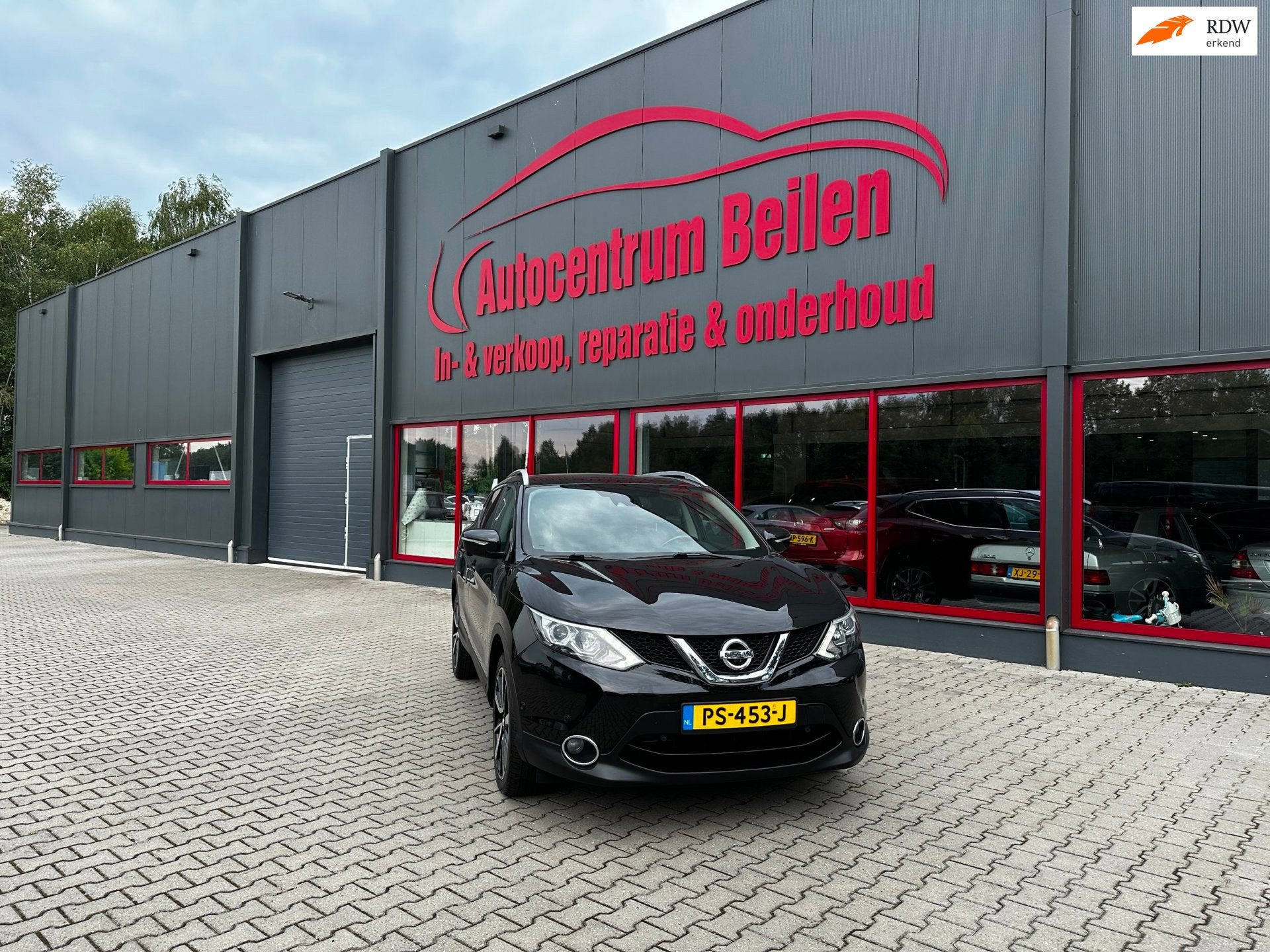 Nissan Qashqai 1.6 dCi Tekna / Pano / Leder / Trekhaak / Cam, Auto's, Voorwielaandrijving, Euro 5, 4 cilinders, Leder