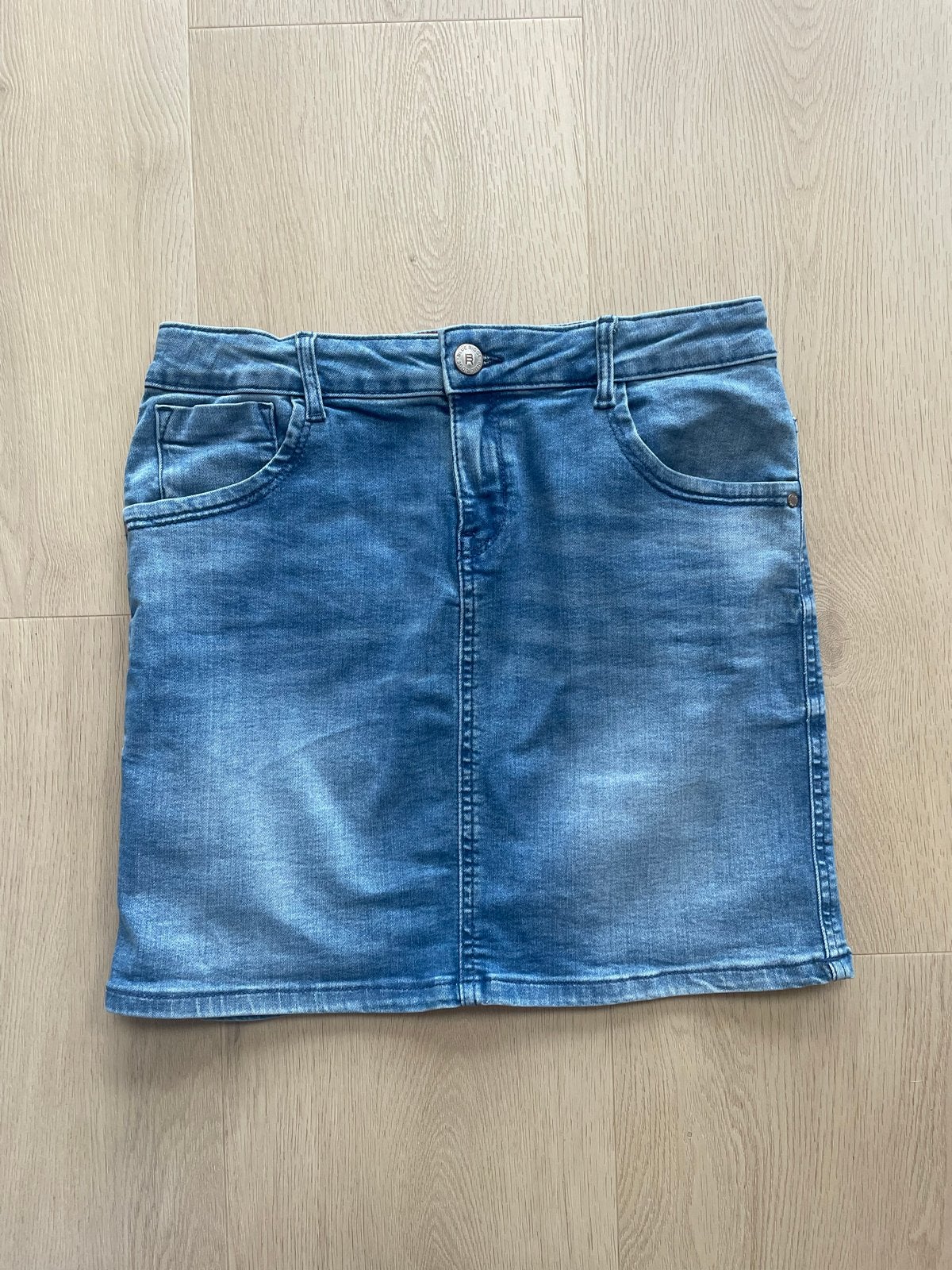 Leuke spijkerrok van WE maat 170, Ophalen of Verzenden, Gebruikt, Meisje, Jurk of Rok