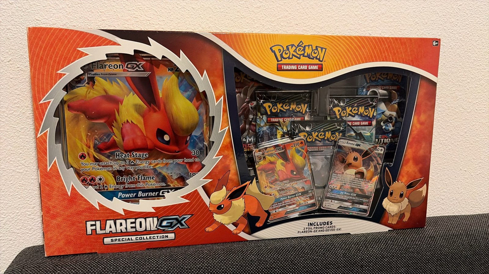 Flareon GX Special Collection Box, Ophalen of Verzenden, Nieuw, Boosterbox, Foil