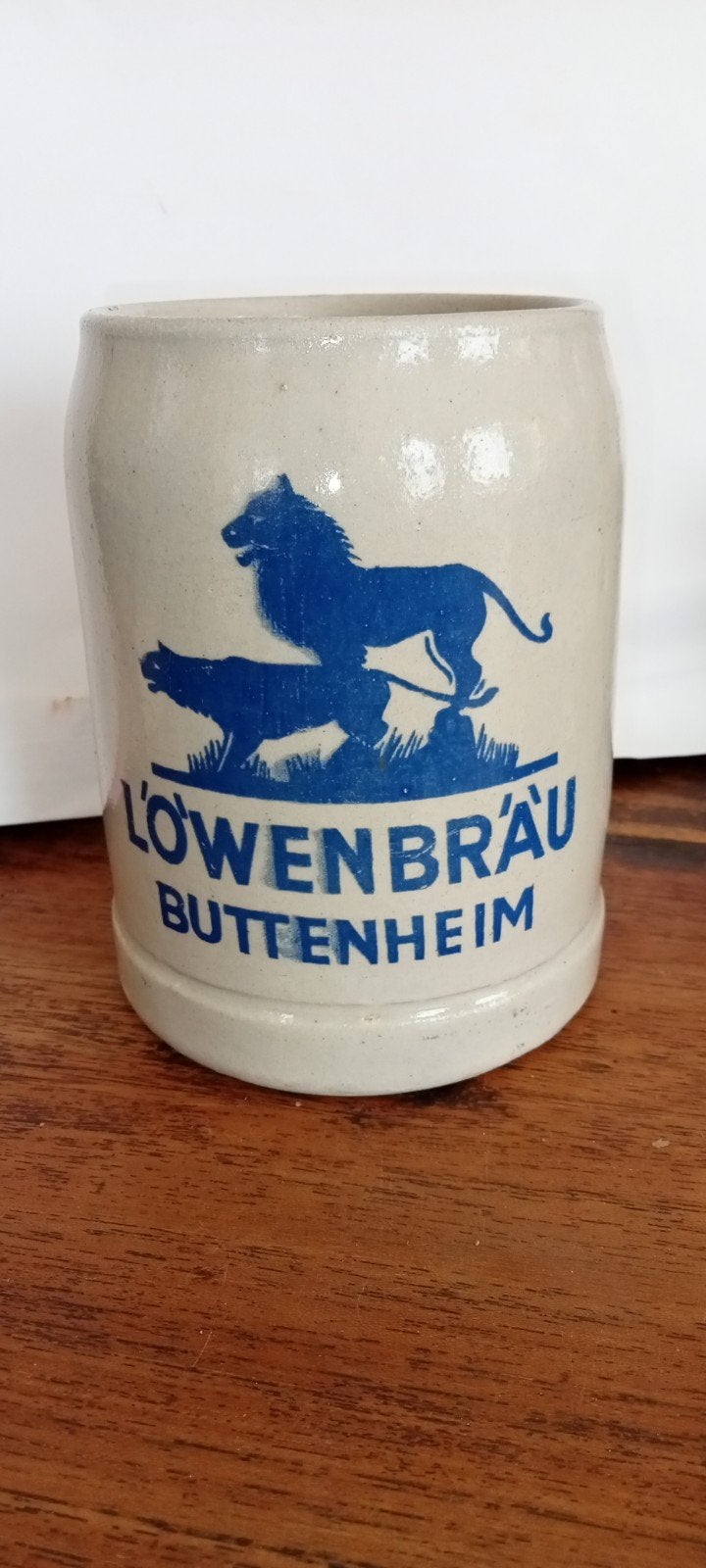 Set van 2 Vintage Bierpullen: Löwenbräu en Mattighofner, Ophalen of Verzenden, Nieuw, Pul(len), Overige merken