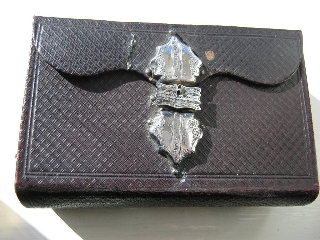 Antieke Bijbel met een Zilveren Slotje 1884., Verzenden