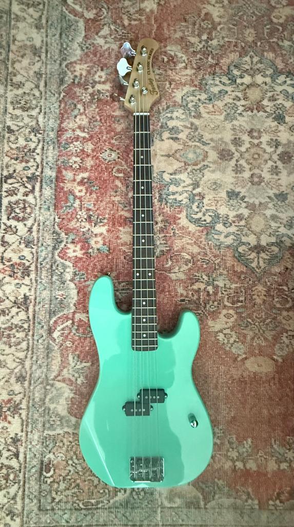 Basgitaar FMH182SG Surf Green, Muziek en Instrumenten, Snaarinstrumenten | Gitaren | Bas, Ophalen, Nieuw