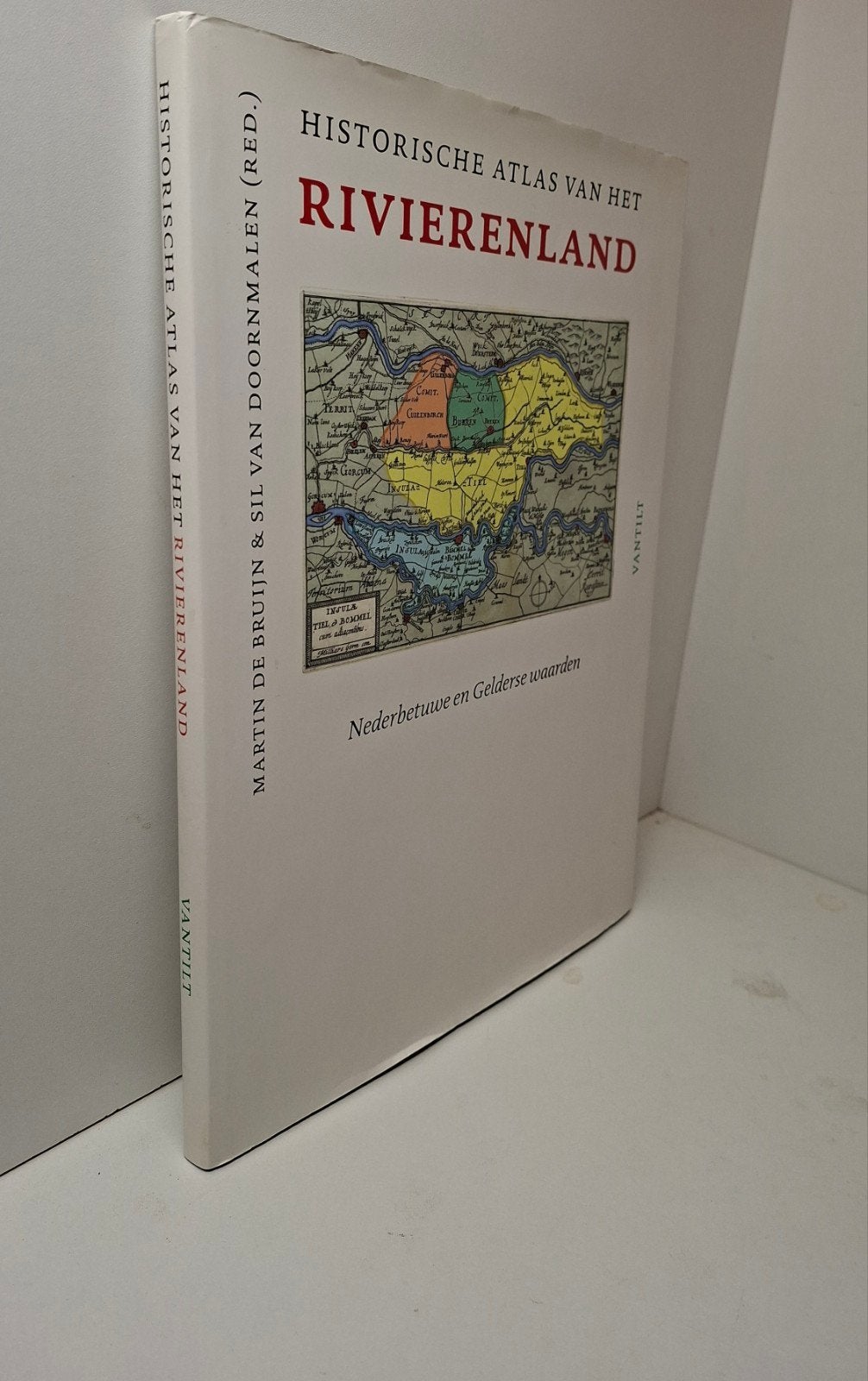 Rivierenland Nederbetuwe en Gelderse waarden hist. atlas, Ophalen of Verzenden, Zo goed als nieuw