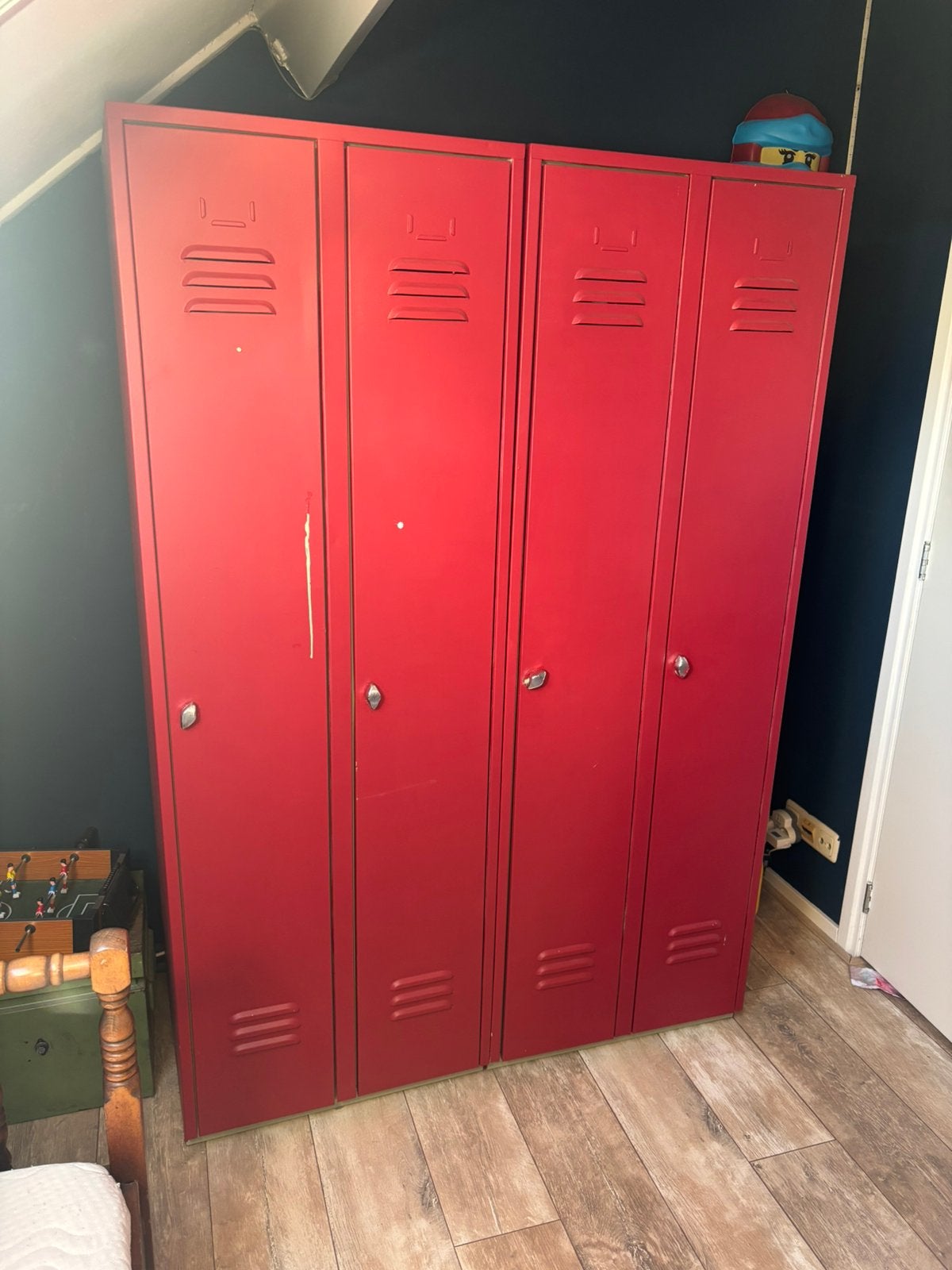 2 losse locker kasten, Ophalen, Zo goed als nieuw
