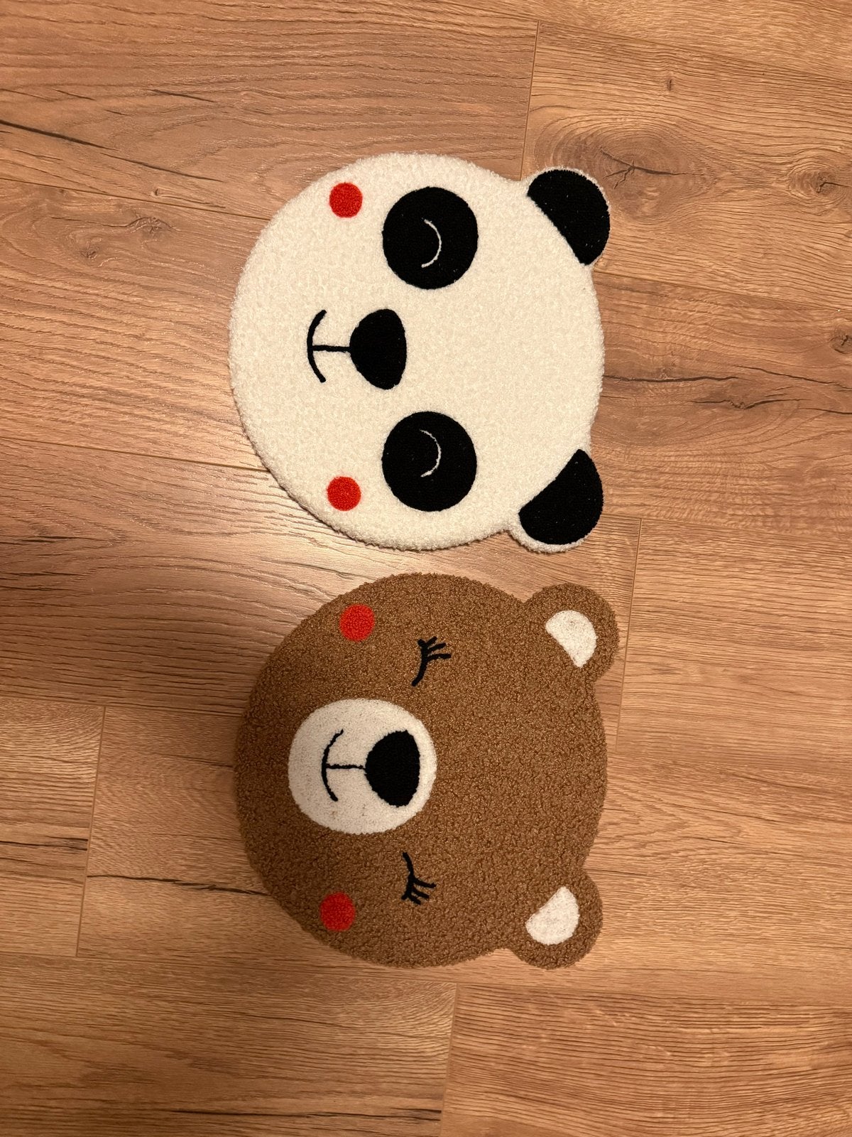 Leuke wanddecoratie voor babykamer - Beer en Panda, Meerkleurig, Textiel, Ophalen of Verzenden, Met ophangsysteem