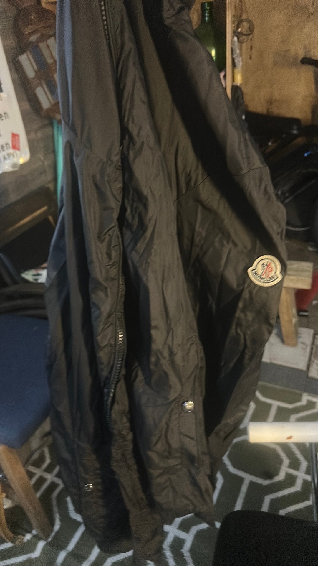 Moncler windbreaker met nfc scan maat L, Ophalen, Zo goed als nieuw, Maat 52/54 (L), Zwart