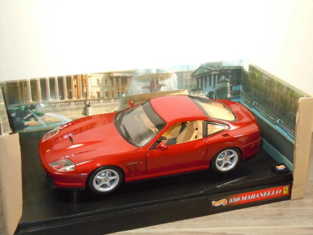 Ferrari 550 Maranello 1996 - Hotwheels 23916 - 1:18, Auto, Verzenden, Zo goed als nieuw, X