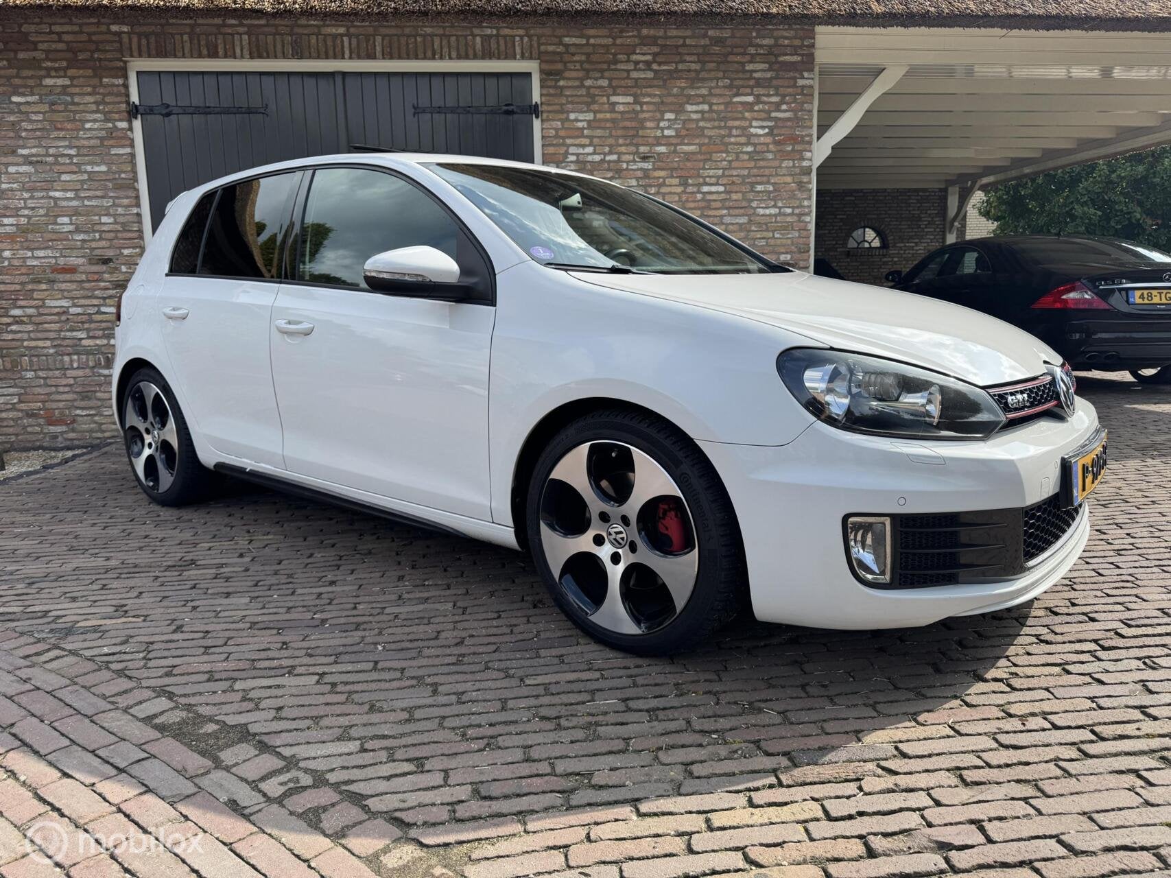 Volkswagen Golf 2.0 GTI DSG 5 Deurs dakraam, Auto's, Euro 5, Gebruikt, 4 cilinders, Wit