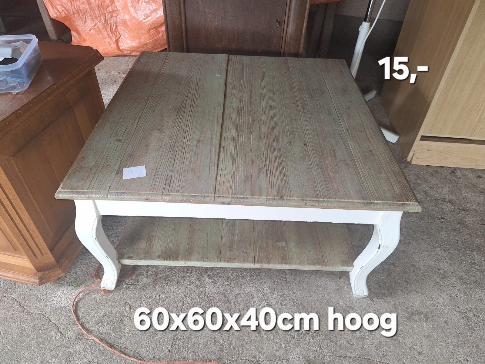 Houten salontafel 60x60x40cm - Gebruikt, Huis en Inrichting, Tafels | Salontafels, Gebruikt, 50 tot 100 cm, Vierkant, Overige houtsoorten