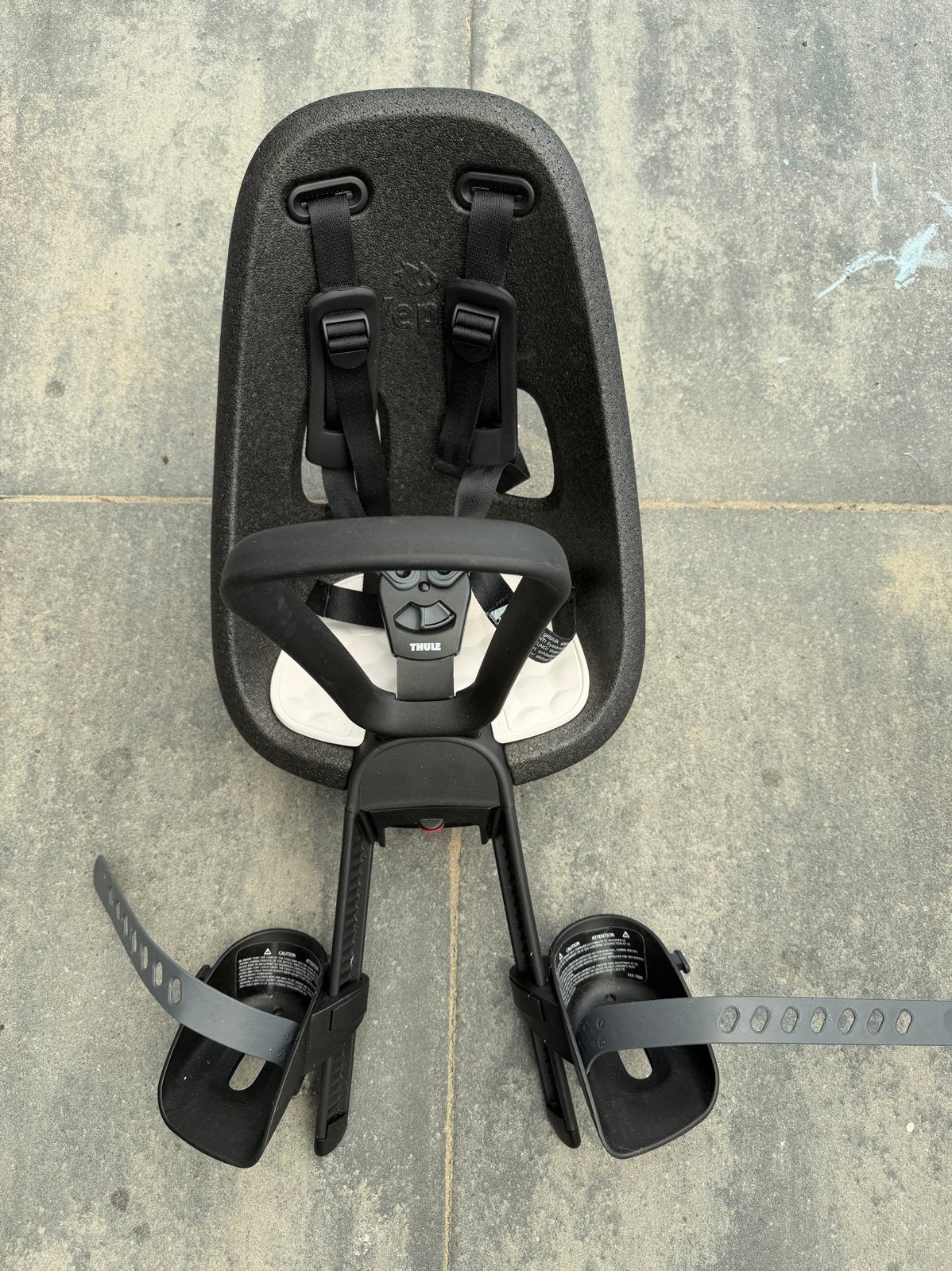 Thule Yepp Mini fietszitje met windscherm, Fietsen en Brommers, Voetsteuntjes, Voorzitje, Ophalen of Verzenden, Zo goed als nieuw