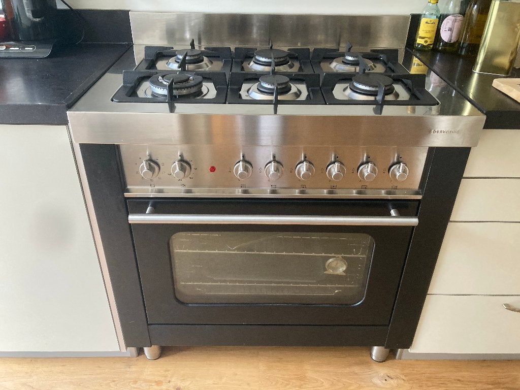 Solitaire 6-pitsgasformuis met oven, Ophalen, Gebruikt, 60 cm of meer, Gas