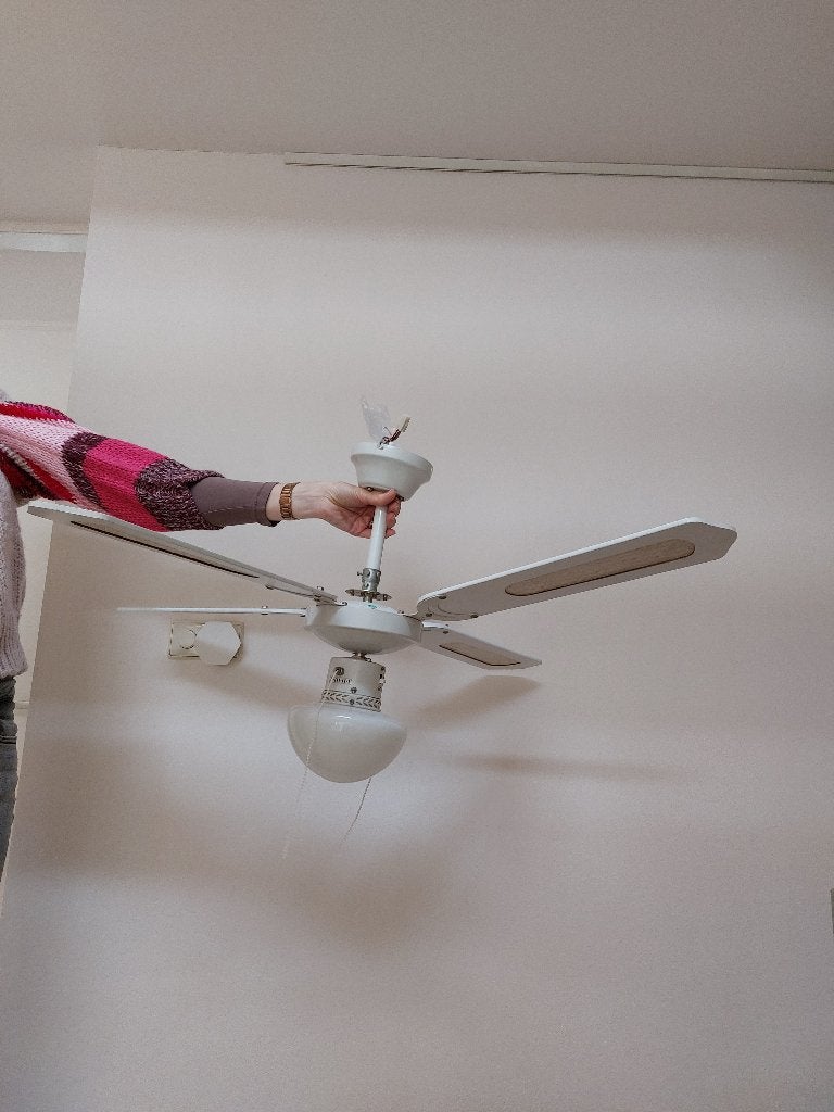Plafondventilator met lamp voor de komende warme maanden!, Witgoed en Apparatuur, Ventilatoren, Gebruikt, Plafondventilator, Ophalen