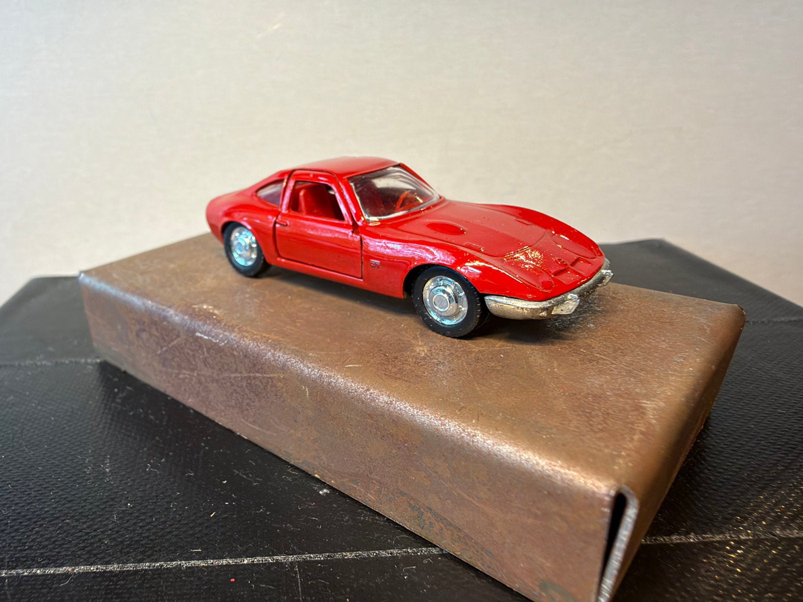 Opel GT 1900  Schuco, Verzenden, Zo goed als nieuw, Auto