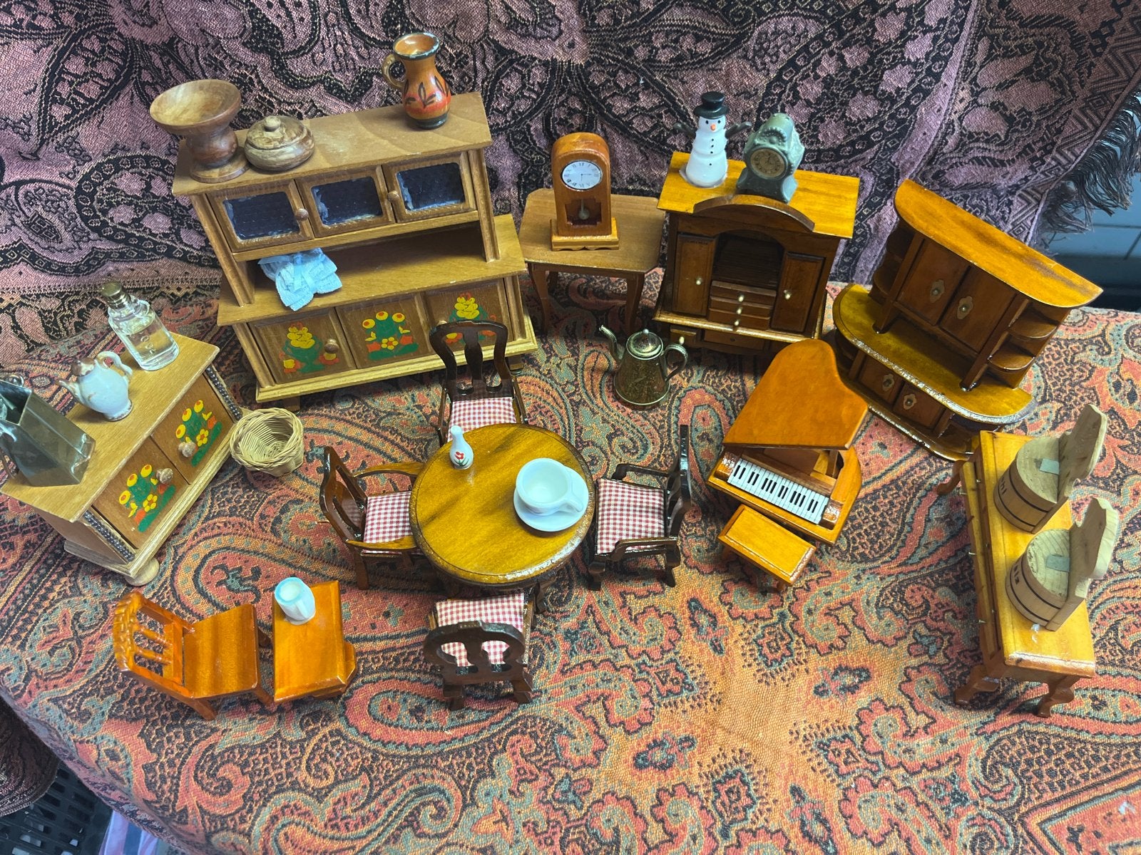 Vintage Miniatuur Meubels Poppenhuis Set, Ophalen of Verzenden