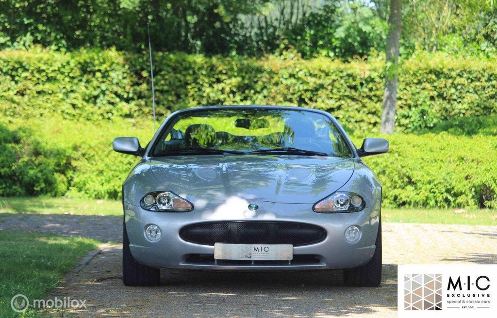 Jaguar XKR 4.2 V8 Convertible, Auto's, Jaguar, Achterwielaandrijving, Gebruikt, Cabriolet, 4 stoelen